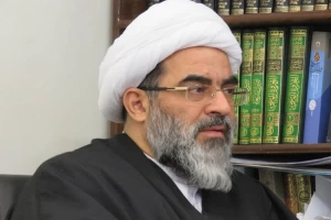 آیت‌الله فاضل لنکرانی:

تمسک به آیه «تهلیل» برای نفی رؤیت هلال با چشم مسلح درست نیست