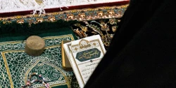 توزیع و انتشار ۶۰۰ هزار زیارت‌نامه و ادعیه تک‌برگی در حرم امام رضا
 2