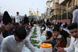 سفره های افطاری در کربلا+عکس