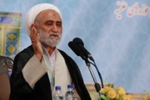 آیت الله استادی:باید با مردم صادقانه برخورد کرد
