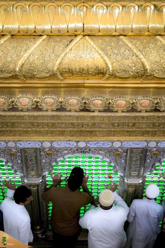 مراسم احیای شب نوزدهم در حرم مطهر امیرالمومنین علی (ع) 6