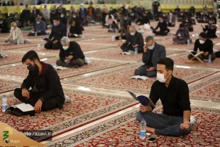 مراسم احیاء شب بیست‌و یکم‌ رمضان در حرم رضوی 11
