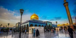 حرم حضرت زینب (س) شست‌وشو شد+فیلم
 2