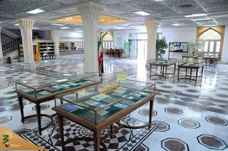 رونمایی از اولین نشریه چاپ آستان قدس رضوی با قدمتی ۶۱ ساله