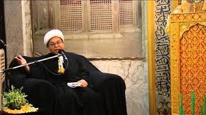 انقلاب اسلامی حکومت استبدادی شاه را به حکومت جمهوری اسلامی تغییر داد
