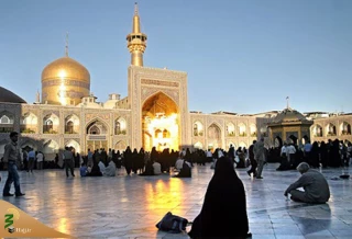 میزبانی حرم امام رضا(ع) از زائران غیرمسلمان