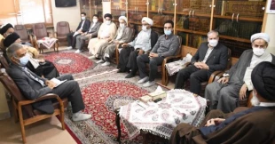دیدار کارگروه کمیته فرهنگی اربعین با امام جمعه اصفهان 3