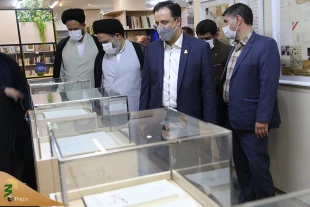 در بازدید از مجموعه فرهنگی و گردشگری عباس آباد صورت گرفت؛

تاکید سرپرست حجاج ایرانی بر ترویج فرهنگ دفاع مقدس و تقویت روحیه انقلابی در جامعه 4