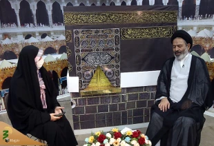 حجت‌الاسلام نواب پاسخ داد؛

چگونه در روزگار محرومیت از حج ثواب طواف را ببریم  3