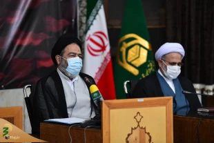 آغاز به کار برنامه‌های فرهنگی ستاد اربعین/ تمبر اربعین 1400 رونمایی شد
 2