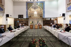دراسة اوضاع ايفاد الزوار إلى العتبات المقدسة في اجتماع مسوولي الحج

