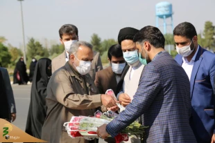 ادای احترام مسئولان حوزه حج و زیارت به شهدای منا و مکه
 9