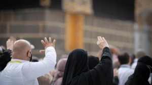طواف وداع حجاج در آخرین مرحله مناسک حج