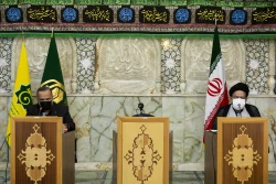 وضعیت اعزام زائران به عتبات عالیات بررسی شد
 2