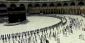 شستشوی خانه خدا با گلاب و آب زمزم‌+تصاویر
 2