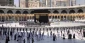 شستشوی خانه خدا با گلاب و آب زمزم‌+تصاویر
 2