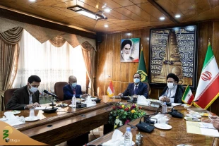 التقى سفير إندونيسيا مع ممثل الولي الفقيه في شؤون الحج والعمرة


 3
