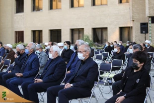 در سازمان حج و زیارت برگزار شد؛

مراسم بزرگداشت نماینده اسبق بعثه مقام معظم رهبری در مدینه  9