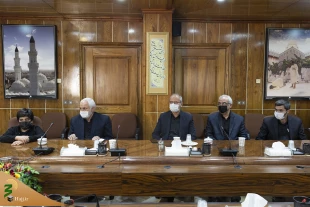 در سازمان حج و زیارت برگزار شد؛

مراسم بزرگداشت نماینده اسبق بعثه مقام معظم رهبری در مدینه  22
