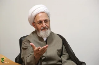 آیت الله سبحانی در مراسم آغاز سال تحصیل جدید حوزه:

شیوه برگزاری دروس حوزه بستگی به شرایط و تصمیم شورای عالی دارد