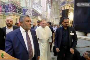 حضور نماینده ویژه پاپ در حرم مطهر امام علی(ع) 3