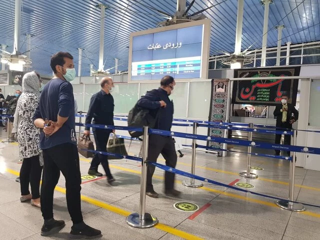 حضور ایرانیان در اربعین 1400 کلید خورد
 2