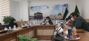 بحضور ممثل الولي الفقية في شؤون الحج و الزياره تم تكريم مؤلفي أدب الرواية لكارثة مني

