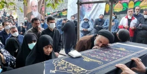 پیکر مطهر علامه«حسن زاده آملی» در بیت الرحمه آرام گرفت