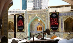 سیاه پوش شدن حرم امام علی(ع) در آستانه رحلت پیامبر اعظم (ص) 3