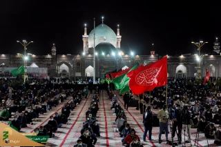 با حضور خیل عزاداران رضوی؛

ویژه برنامه شام شهادت امام رضا(ع) در حرم رضوی برگزار شد