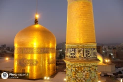 تعویض پرچم گنبد حرم مطهر رضوی همزمان با سوم ربیع الاول
 7