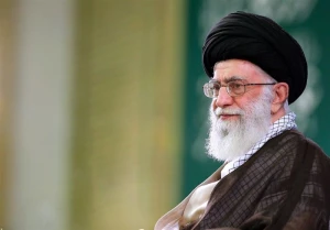 پیام رهبر انقلاب در پی انفجار در مسجدی در استان قندوز افغانستان:

مسئولان کشور همسایه و برادر افغانستان عاملان خونخوار این جنایت را مجازات کنند