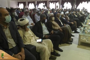 نماینده ولی فقیه در حج و زیارت:

شیعه و سنی بر مشترکات تمرکز کنند 4