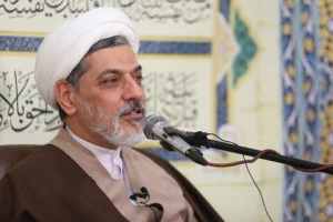حجت الاسلام والمسلمین رفیعی:

معنی وحدت کوتاه آمدن از اعتقادات نیست /ما از غدیر عقب نشینی نمی کنیم