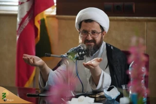 حجت الاسلام ماندگاری :

طعم شیرین ولایت به مردم چشانده شود