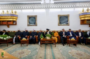 تشرف هیئتی از الازهر مصر به حرم حضرت امیرالمومنین(ع) 2