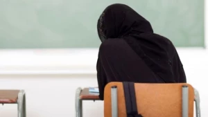 واکنش الأزهر به اخراج دانش آموز محجبه در اسپانیا