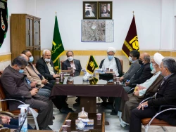 اعزام اولین کاروان به عتبات عالیات از قم 4