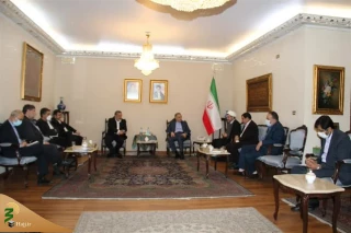 رئیس سازمان حج و زیارت:

از سرگیری سفر زیارتی سوریه مبتنی بر رعایت پروتکل های بهداشتی، عزت، کرامت و امنیت زائران است