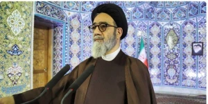 انتقاد امام جمعه تبریز از گران بودن بلیط سفر هوایی نجف نسبت به پروازهای خارجی