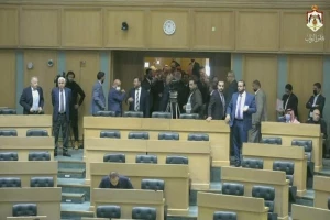 نمایندگان اردنی در اعتراض به توافق با اسرائیل صحن پارلمان را ترک کردند