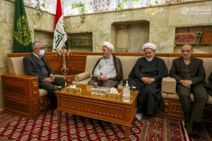 دیدارنماینده بعثه رهبری درعراق با تولیت عتبه علوی