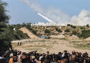 مانور نظامی مشترک گروه های فلسطینی در نوارغزه