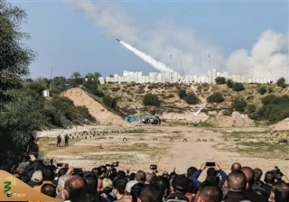 مانور نظامی مشترک گروه های فلسطینی در نوارغزه