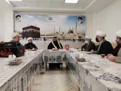 تقدیر بعثه رهبری از پدرعراقی که 4 فرزندش در مسیر خدمت به زائران شهید شدند 2