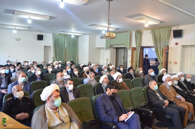 محفل انس با قرآن با حضور نماینده ولی فقیه در حج وزیات در اصفهان 6