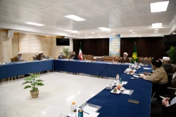 نشست مسئولان دفاتر نمایندگی‌های بعثه رهبری در استانها و مناطق برگزار شد‌. 10