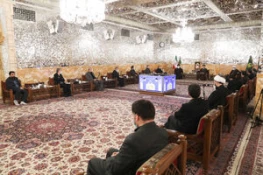 حجت‌الاسلام والمسلمین رئیسی:

باید زمینه زیارت ارزان و آسان مردم فراهم شود 2