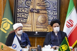 In order to improve the level of joint cooperation
Memorandum of Cooperation between Supreme Leader’s Representative in Hajj and Pilgrimage Affairs and the Islamic Culture and Communication Organization signs
 2