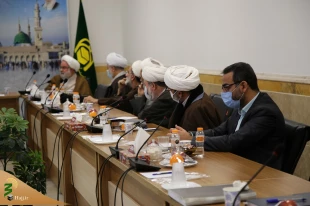 حجت‌الاسلام والمسلمین نواب تاکید کرد؛

شایسته‌سالاری و استفاده از روحانیان توانا و جوان دربعثه مقام معظم رهبری 3